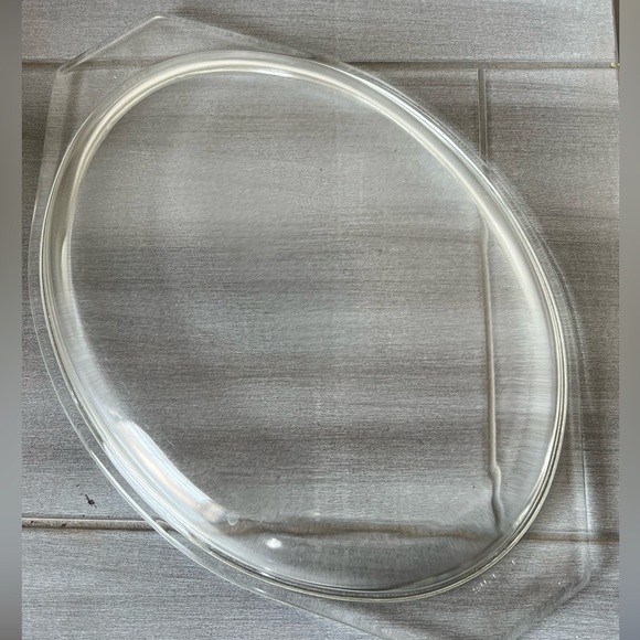 Vintage Pyrex Vintage Town and Country Divided Dish with Lid 1 1/2 Qt. - Picture 4 of 7